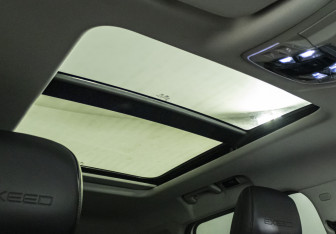 Подержанный автомобиль Exeed TXL 2022 года (22 фото)