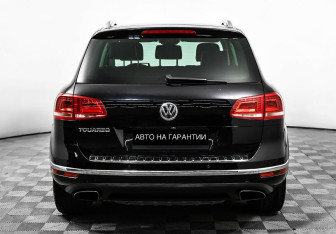Подержанный автомобиль Volkswagen Touareg 2015 года (4 фото)