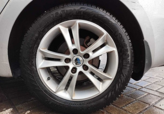 Подержанный автомобиль Kia Ceed Wagon 2013 года (13 фото)