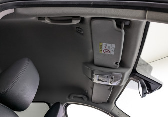 Подержанный автомобиль BMW X1 2018 года (23 фото)