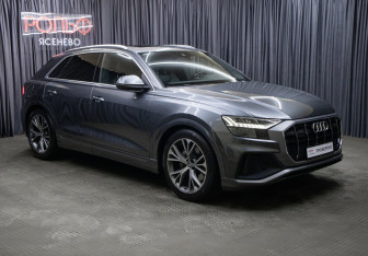 Подержанный автомобиль Audi Q8 2019 года (3 фото)