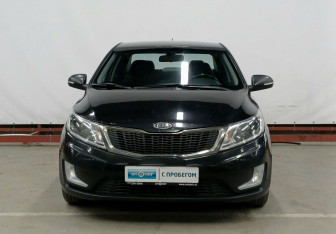 Подержанный автомобиль Kia Rio Sedan 2011 года (2 фото)