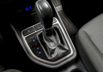 Подержанный автомобиль Hyundai Creta 2016 года (28 фото)