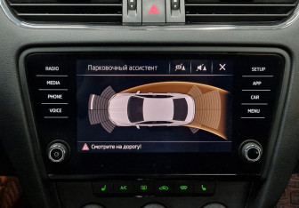 Подержанный автомобиль Skoda Octavia Liftback 2020 года (5 фото)