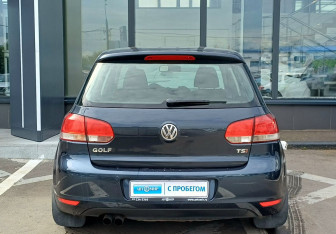 Подержанный автомобиль Volkswagen Golf Hatchback 2012 года (6 фото)