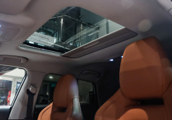 Подержанный автомобиль Omoda C5 2023 года (16 фото)