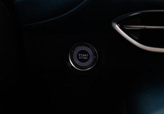 Подержанный автомобиль Voyah Free 2021 года (16 фото)