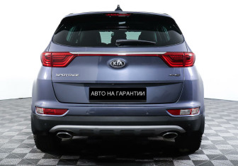 Подержанный автомобиль Kia Sportage 2017 года (6 фото)