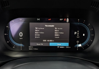 Подержанный автомобиль Volvo XC60 2021 года (16 фото)
