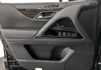 Новый Lexus LX 2024 (19 фото)