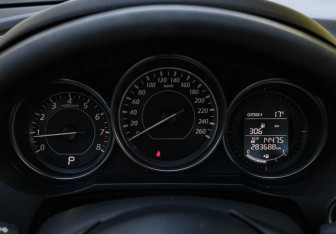 Подержанный автомобиль Mazda 6 Sedan 2013 года (17 фото)
