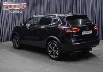 Подержанный автомобиль Nissan Qashqai 2019 года (7 фото)