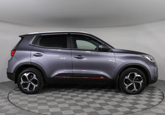 Подержанный автомобиль Chery Tiggo 4 Pro 2023 года (4 фото)