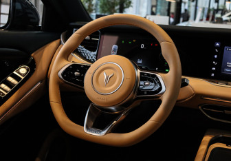 Подержанный автомобиль Voyah Free 2025 года (14 фото)