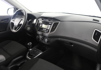 Подержанный автомобиль Hyundai Creta 2018 года (5 фото)