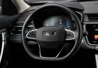 Подержанный автомобиль Belgee X70 2024 года (12 фото)