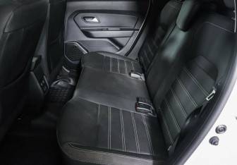 Подержанный автомобиль Renault Duster 2021 года (12 фото)