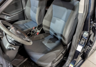 Подержанный автомобиль Toyota Verso 2014 года (20 фото)