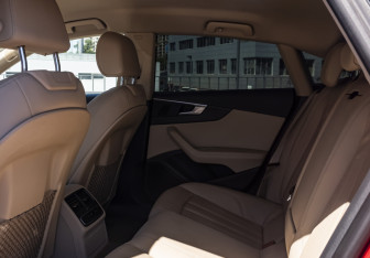 Подержанный автомобиль Audi A5 Liftback 2016 года (15 фото)