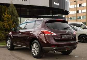 Подержанный автомобиль Nissan Murano Suv 2013 года (5 фото)