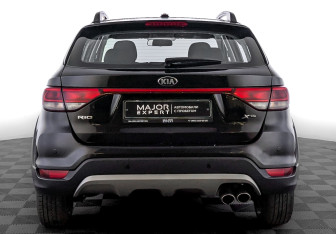 Подержанный автомобиль Kia Rio Hatchback 2020 года (6 фото)