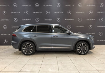 Подержанный автомобиль Geely Monjaro 2024 года (4 фото)