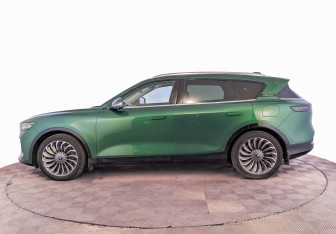 Подержанный автомобиль Voyah Free 2023 года (8 фото)