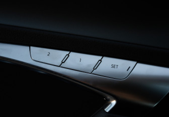 Подержанный автомобиль Audi A6 Sedan 2020 года (14 фото)