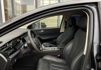 Подержанный автомобиль Omoda S5 2023 года (21 фото)