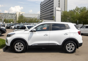 Подержанный автомобиль Chery Tiggo 4 Pro 2023 года (6 фото)