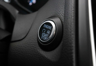 Подержанный автомобиль Ford Focus Wagon 2017 года (10 фото)