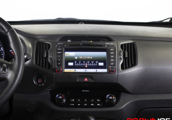 Подержанный автомобиль Kia Sportage 2011 года (17 фото)