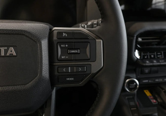 Новый Toyota Land Cruiser Prado 2025 (11 фото)