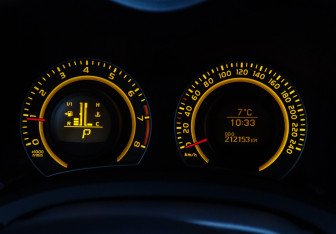 Подержанный автомобиль Toyota Auris Hatchback 2009 года (13 фото)