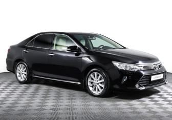 Подержанный автомобиль Toyota Camry Sedan 2012 года (3 фото)