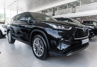 Новый Toyota Highlander 2025 (3 фото)