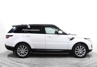 Подержанный автомобиль Land Rover Range Rover Sport 2016 года (4 фото)
