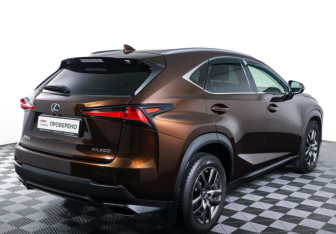 Подержанный автомобиль Lexus NX 2018 года (5 фото)