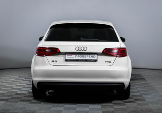 Подержанный автомобиль Audi A3 Hatchback 2013 года (6 фото)