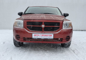 Подержанный автомобиль Dodge Caliber 2007 года (2 фото)