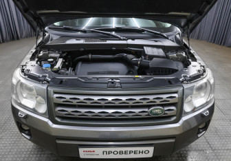 Подержанный автомобиль Land Rover Freelander 2011 года (9 фото)