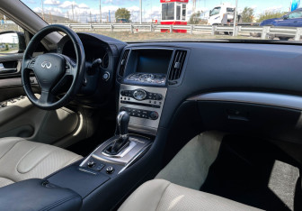 Подержанный автомобиль Infiniti G Sedan 2013 года (9 фото)