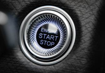 Подержанный автомобиль Jaecoo J8 2024 года (19 фото)