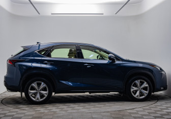 Подержанный автомобиль Lexus NX 2015 года (6 фото)