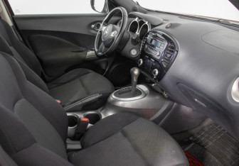 Подержанный автомобиль Nissan Juke 2014 года (9 фото)