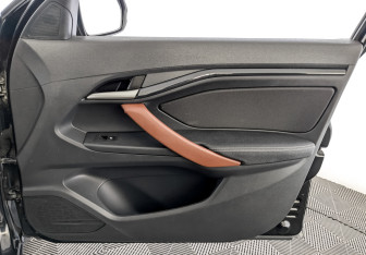 Подержанный автомобиль LADA (ВАЗ) Vesta Wagon 2020 года (24 фото)