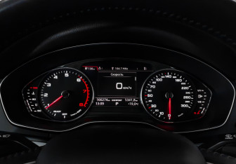 Подержанный автомобиль Audi Q5 2020 года (12 фото)