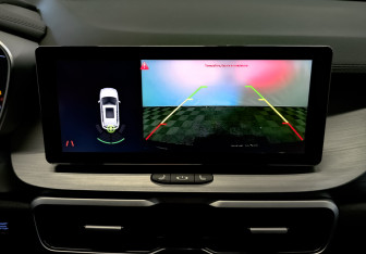 Подержанный автомобиль Geely Coolray 2023 года (24 фото)