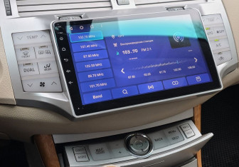 Подержанный автомобиль Toyota Avalon 2005 года (13 фото)