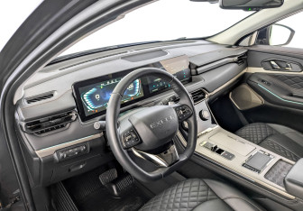 Подержанный автомобиль Exeed TXL 2022 года (16 фото)